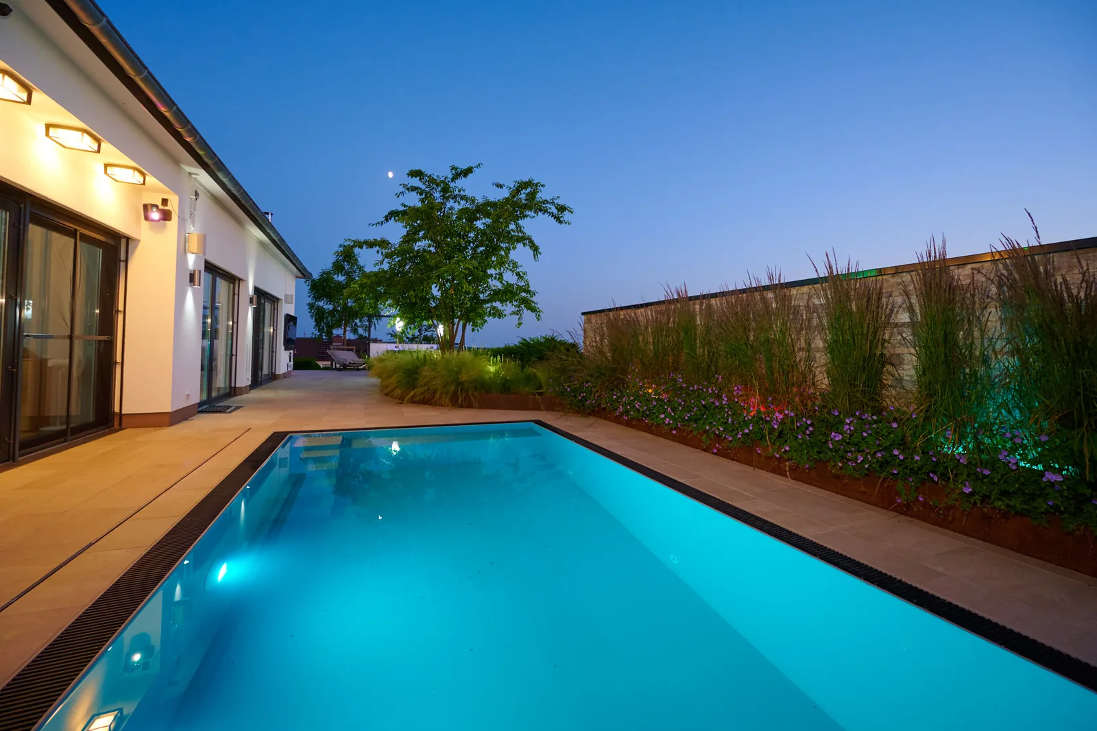 Pool im Garten – Ullrich Gärten
